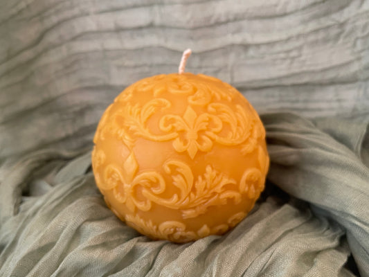 Fleur-de-lis Ball Candle