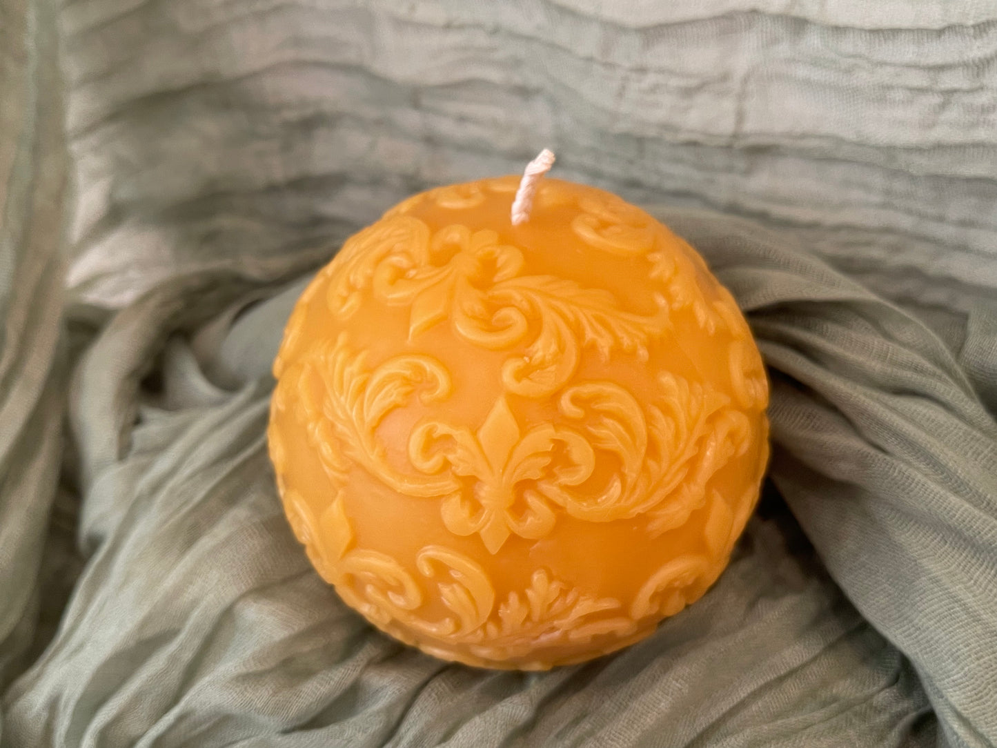 Fleur-de-lis Ball Candle